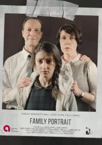 Постер фильма: Family Portrait
