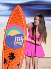 Постер фильма: 13-я ежегодная церемония вручения премии Teen Choice Awards 2012