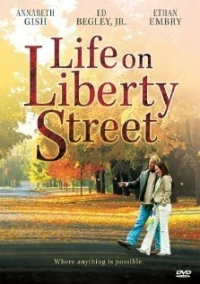 Постер фильма: Жизнь на улице Либерти
