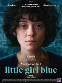Постер фильма: Маленькая девочка в голубом