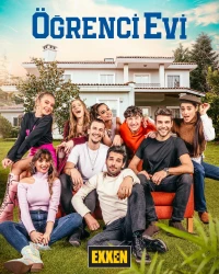 Постер фильма: Öğrenci Evi